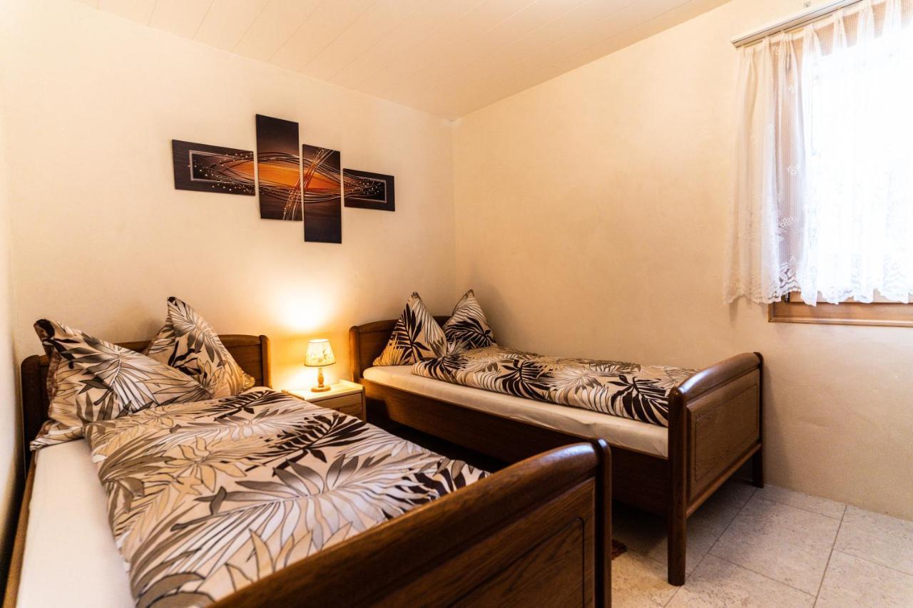 Haus Birchi, Fiesch 3.5-Zimmerwohnung Birchi Ngoại thất bức ảnh